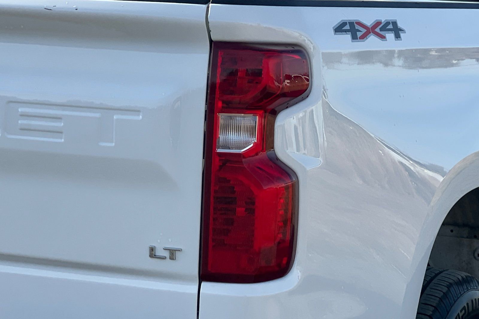 Used 2025 Chevrolet Silverado 1500 LT image 47