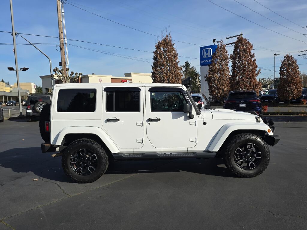 Used 2018 Jeep Wrangler Unlimited Sahara image 19