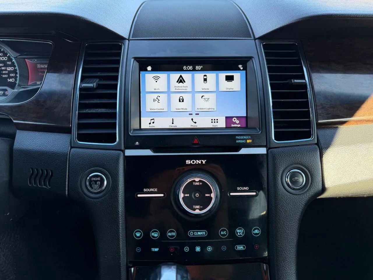 Used 2017 Ford Taurus Limited image 42