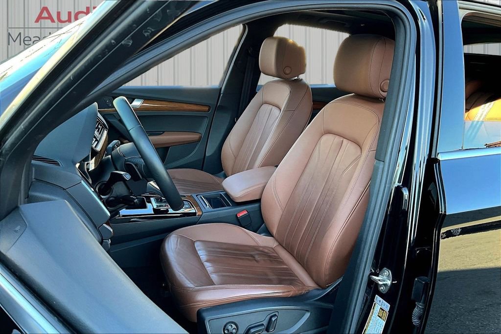 Used 2021 Audi Q5 2.0T Premium w/ Convenience Package image 21