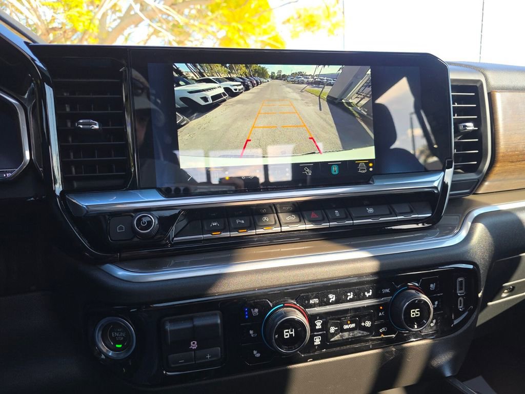 Used 2022 Chevrolet Silverado 1500 High Country w/ High Country Premium Package image 31