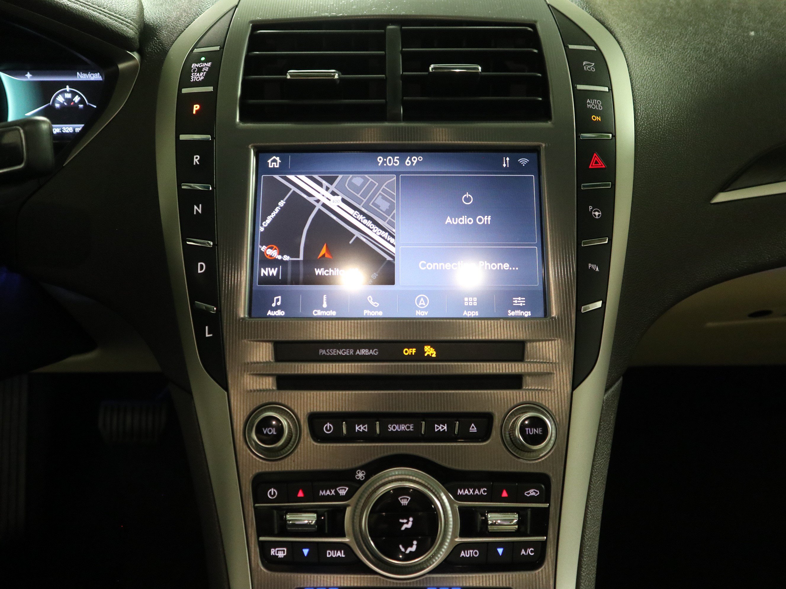 Used 2020 Lincoln MKZ Reserve w/ Elements Package FWD image 23