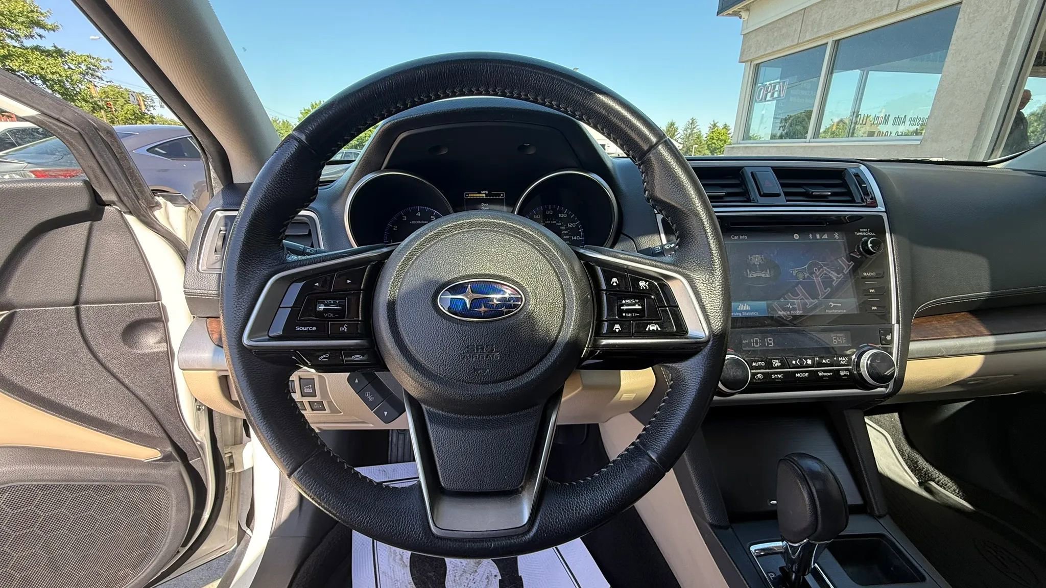 Used 2019 Subaru Outback 3.6R Limited w/ Popular Package #2 AWD/4WD image 15