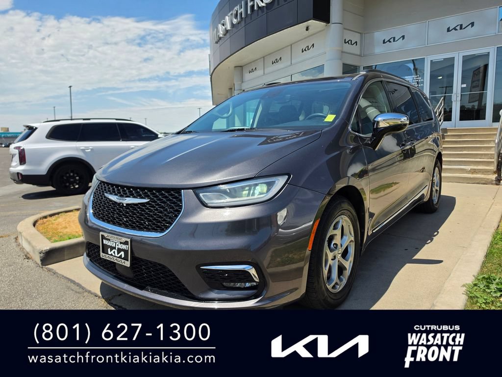 Used 2023 Chrysler Pacifica Limited