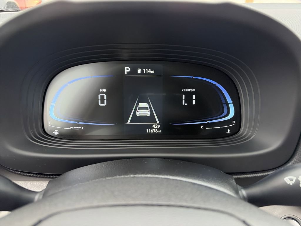 Used 2024 Hyundai Venue SEL image 15