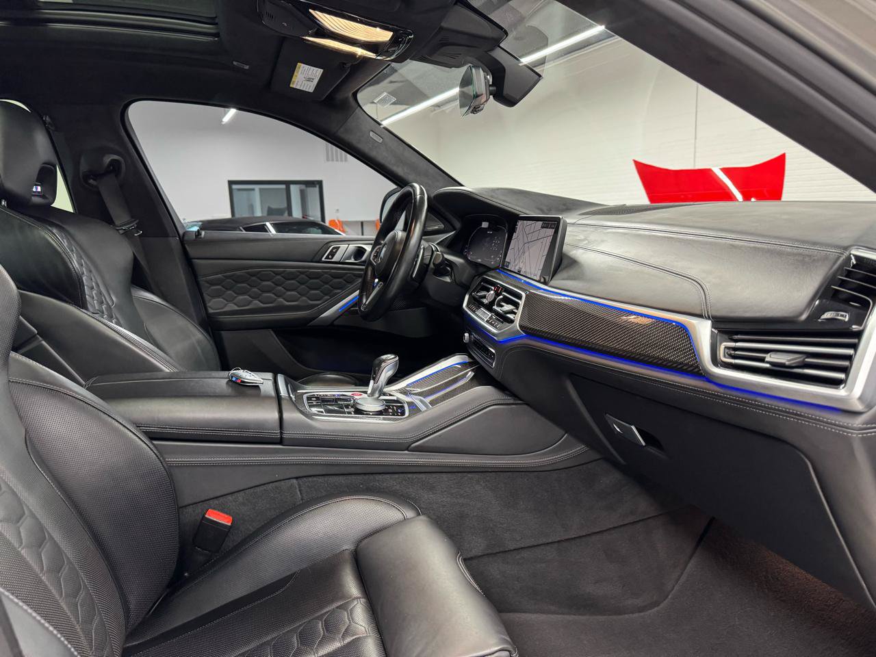 Used 2021 BMW X6 M w/ Executive Package AWD/4WD image 62