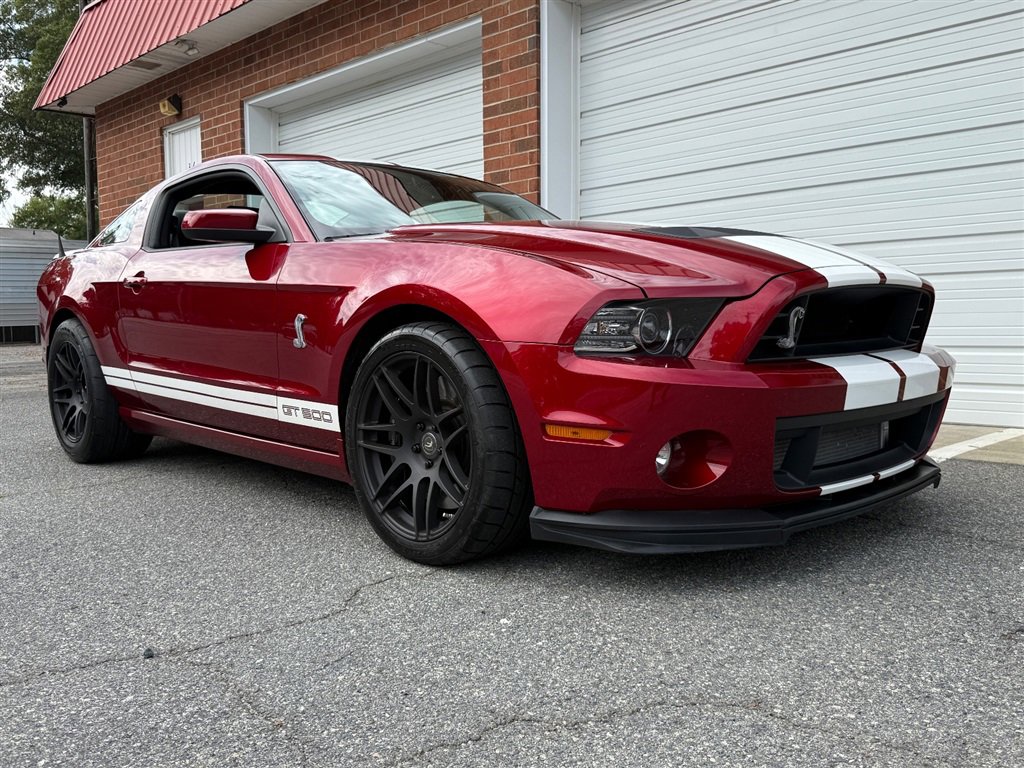 Used 2014 Ford Mustang Shelby GT500 w/ SVT Track Pack image 23