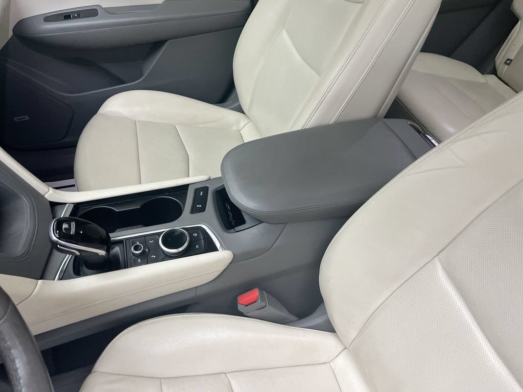 Used 2020 Cadillac XT6 Premium Luxury FWD image 22