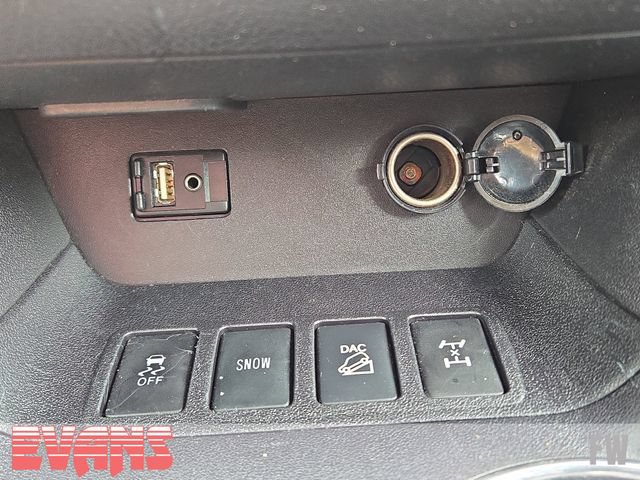 Used 2016 Toyota Highlander XLE AWD/4WD image 10