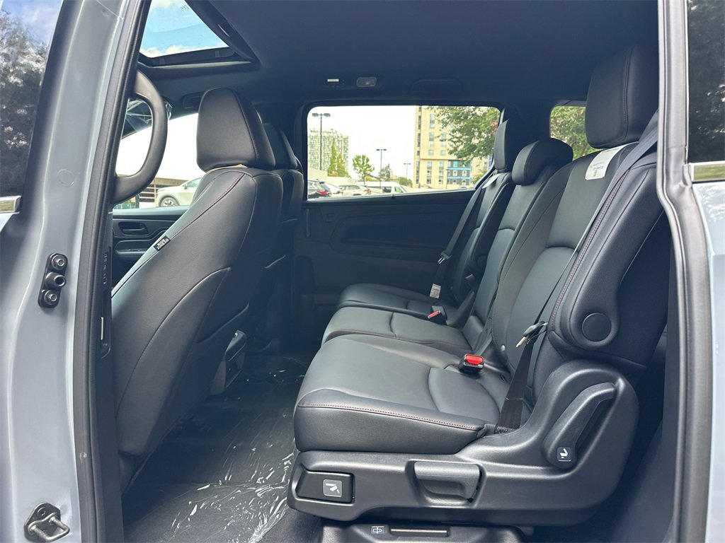 New 2026 Honda Odyssey Sport-L image 17