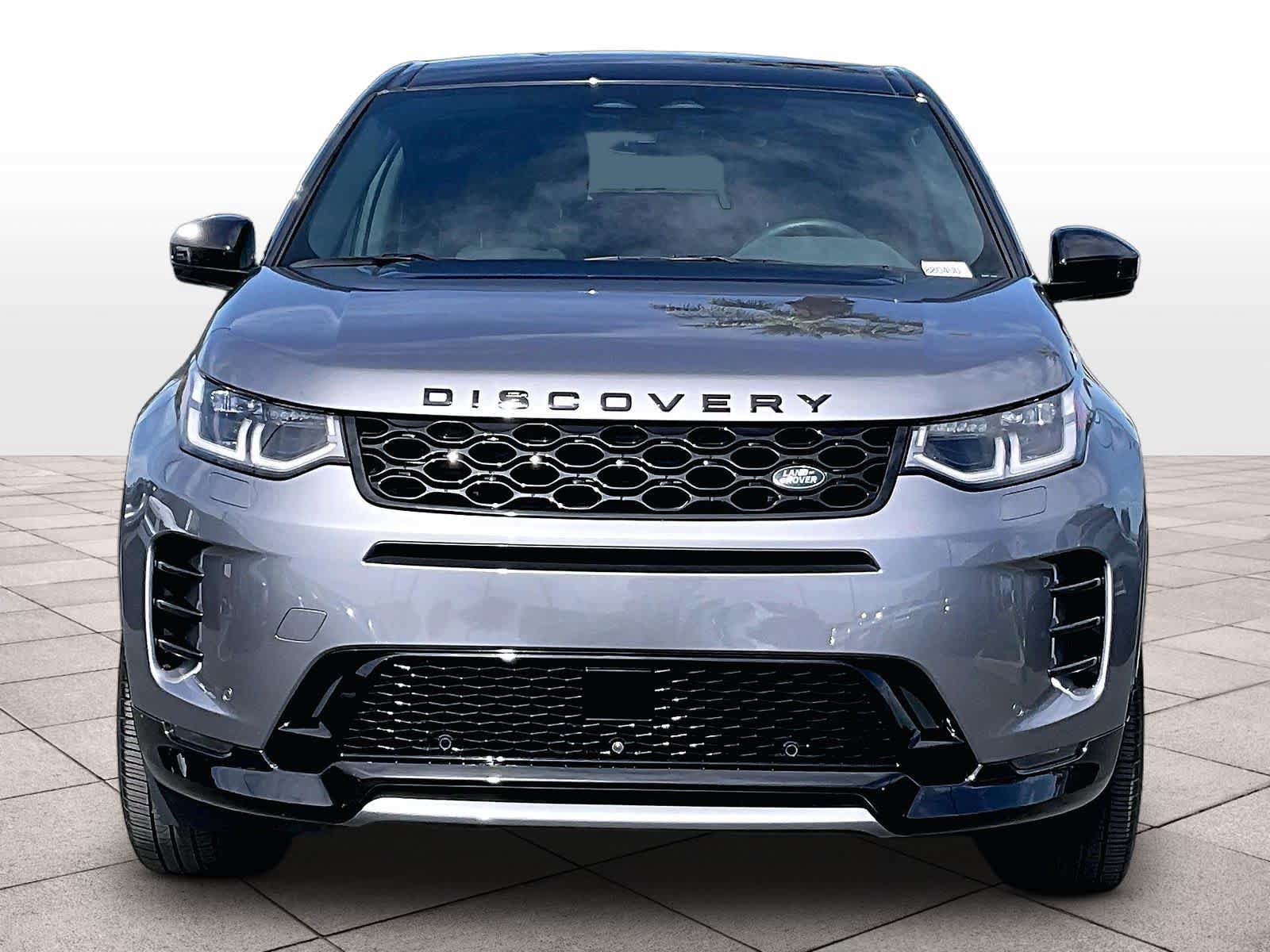 Used 2025 Land Rover Discovery Sport Dynamic SE AWD/4WD image 5