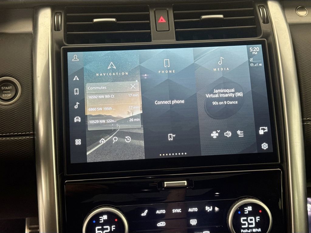 Certified 2024 Land Rover Discovery Dynamic SE image 15