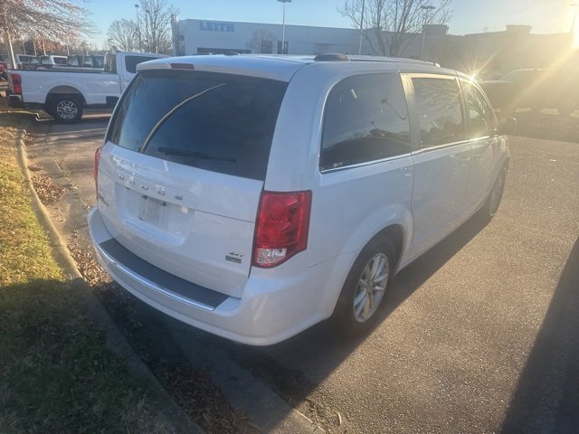 Used 2019 Dodge Grand Caravan SXT image 10