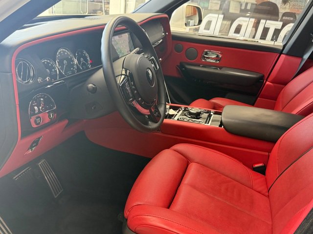 Used 2019 Rolls-Royce Cullinan AWD/4WD image 31