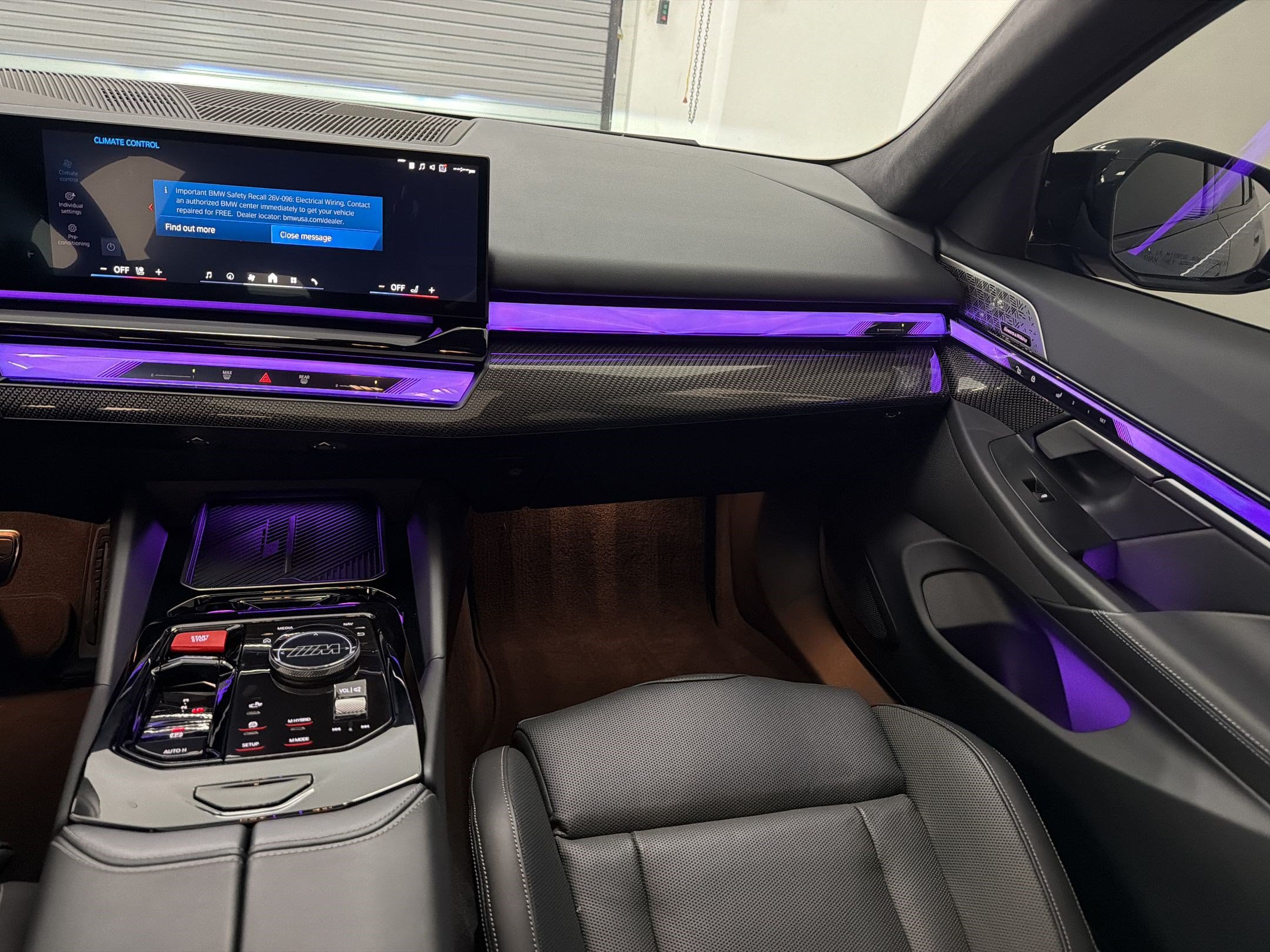 Certified 2025 BMW M5 w/ Executive Package AWD/4WD image 29
