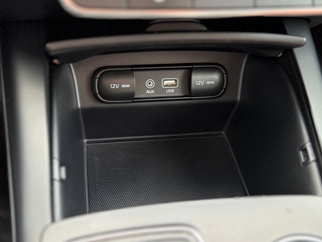 Used 2019 Kia Sorento S image 13