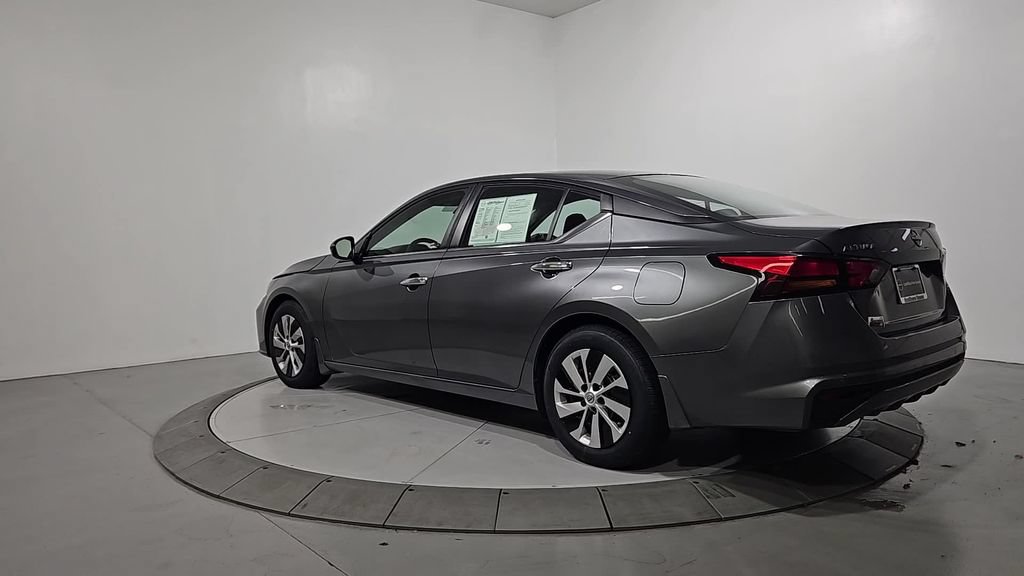 Certified 2023 Nissan Altima 2.5 S FWD image 3
