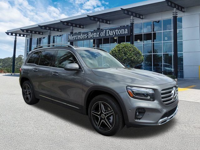 New 2026 Mercedes-Benz GLB 250 image 2