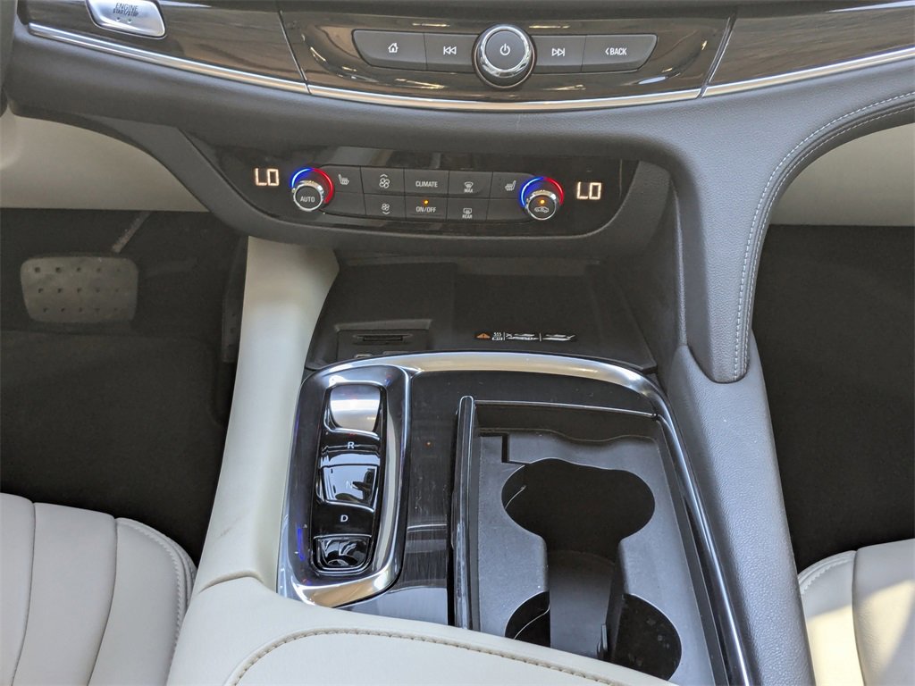 Used 2023 Buick Enclave Essence w/ Experience Buick Package image 20