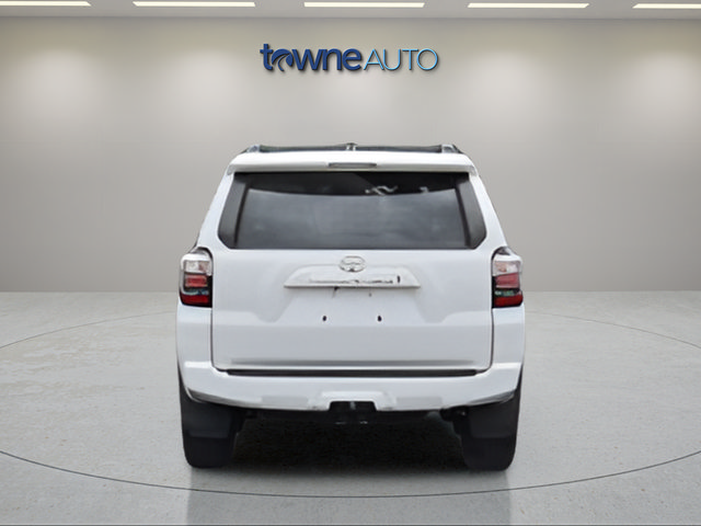 Used 2021 Toyota 4Runner SR5 Premium w/ Moonroof Package AWD/4WD image 5