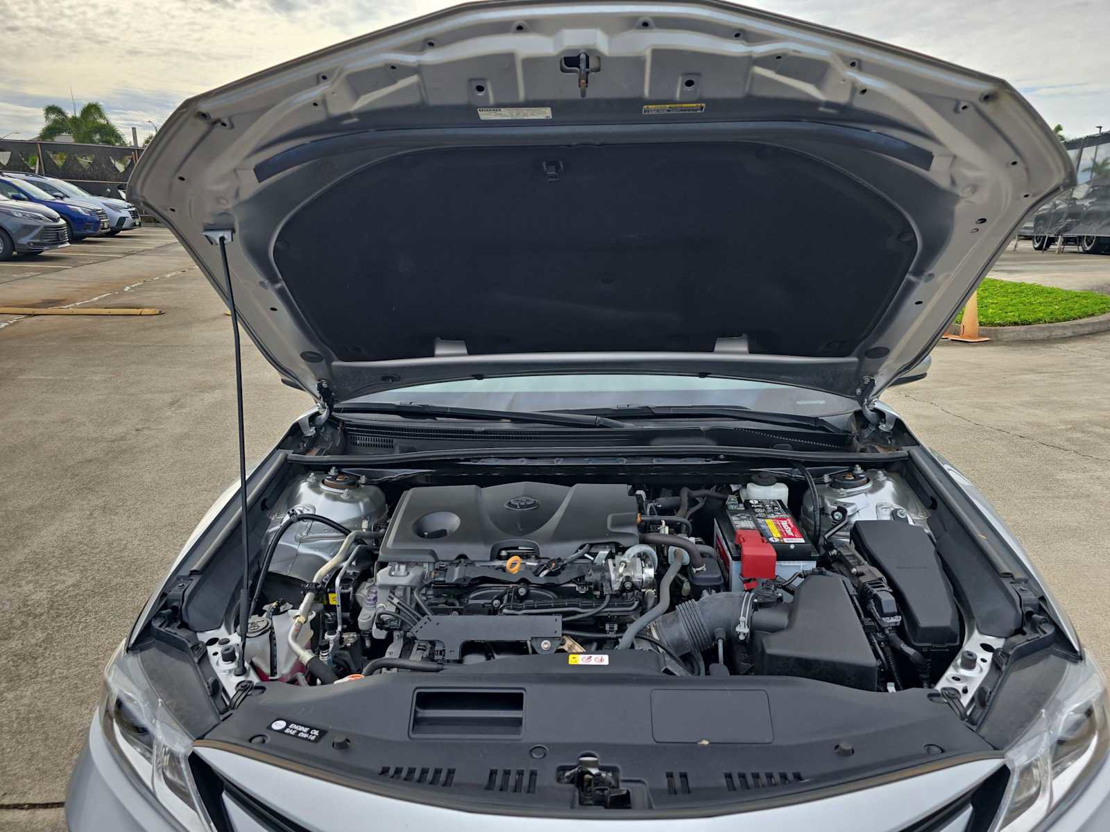 Used 2022 Toyota Camry LE image 18