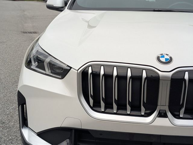 Used 2025 BMW X1 xDrive28i w/ Technology Package image 11