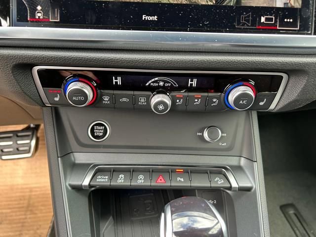 Used 2025 Audi Q3 2.0T Premium Plus w/ Premium Plus Package image 16