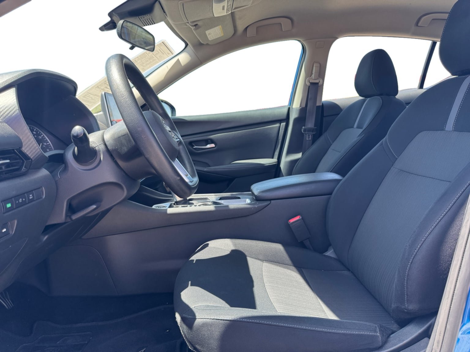 Used 2024 Nissan Sentra SV FWD image 10