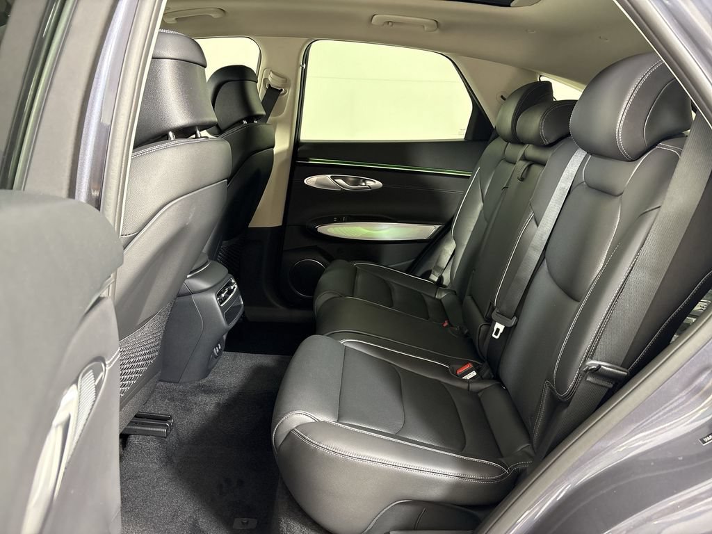 New 2026 Genesis GV70 2.5T Advanced AWD/4WD image 25