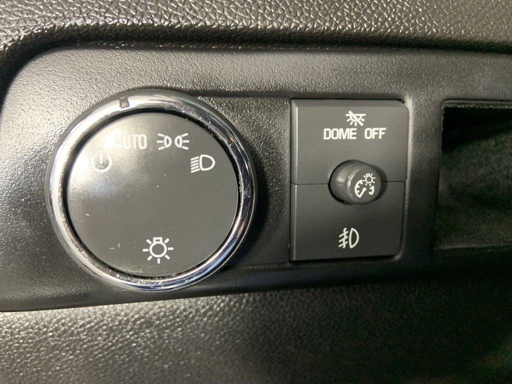 Used 2013 Cadillac Escalade Premium image 8