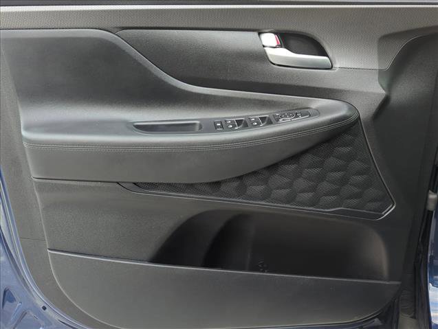 Used 2020 Hyundai Santa Fe SE w/ Cargo Package image 9