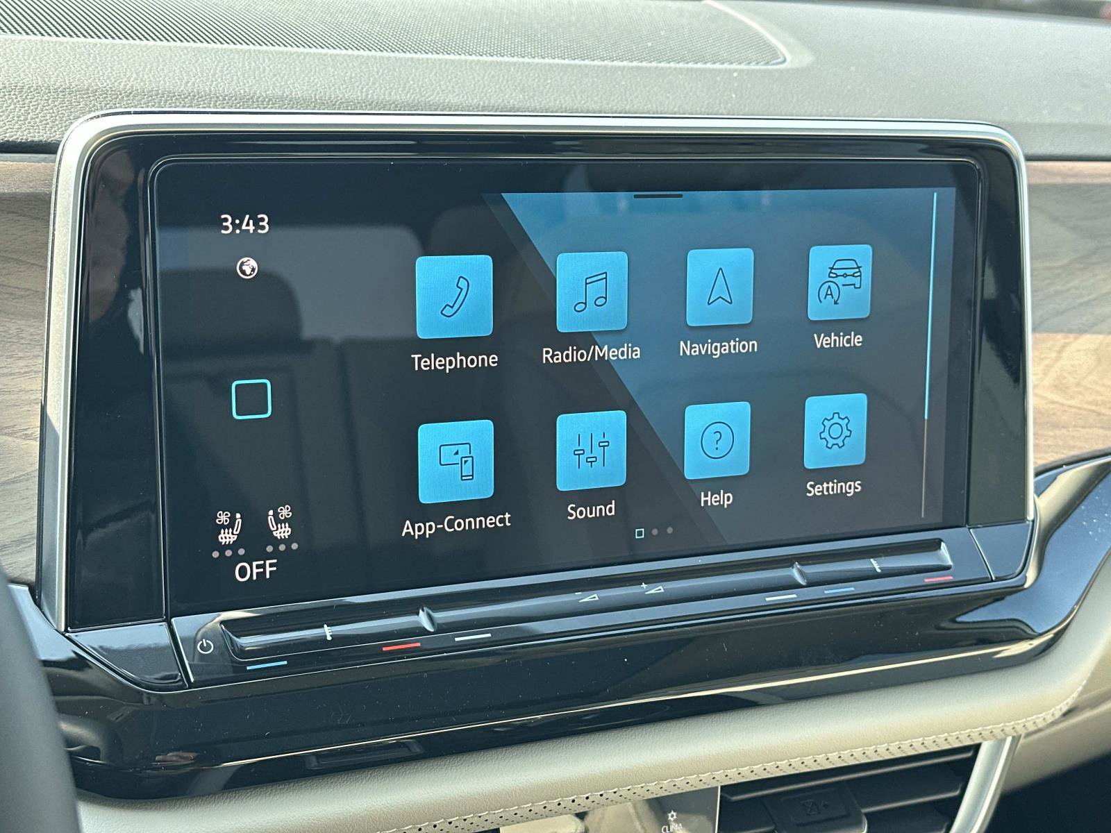 New 2026 Volkswagen Atlas SE image 30