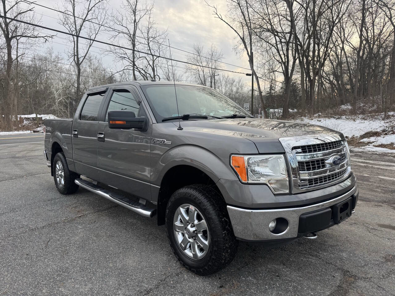 Used 2013 Ford F150 XLT w/ Luxury Equipment Group image 6