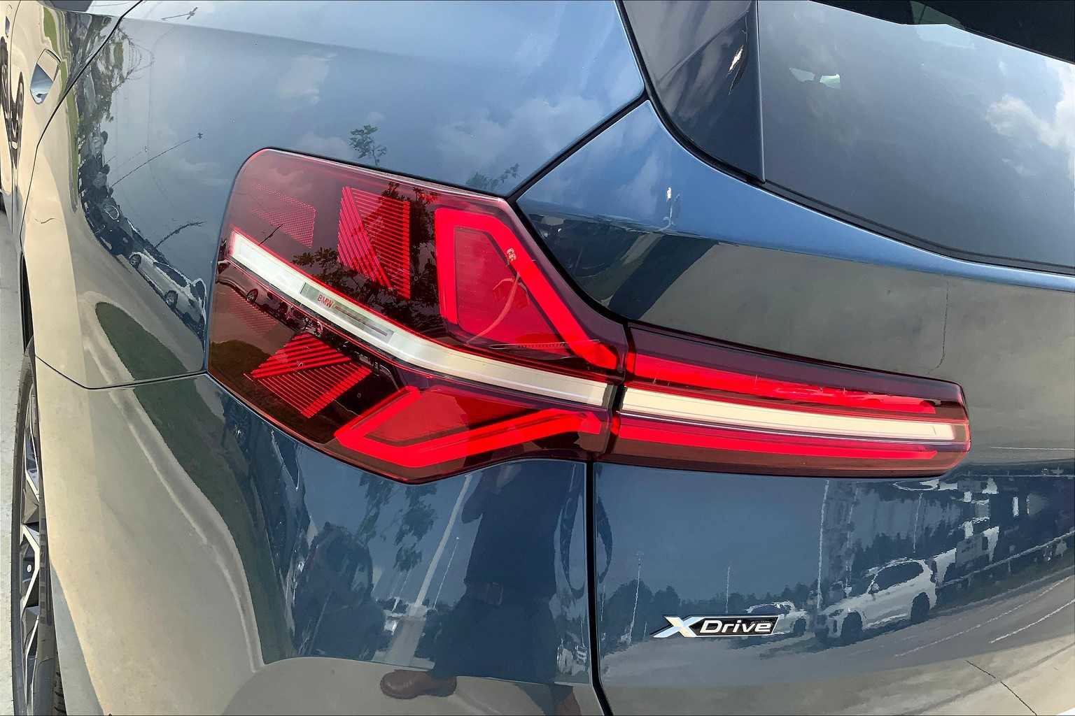 New 2025 BMW X3 xDrive30i w/ Premium Package image 14