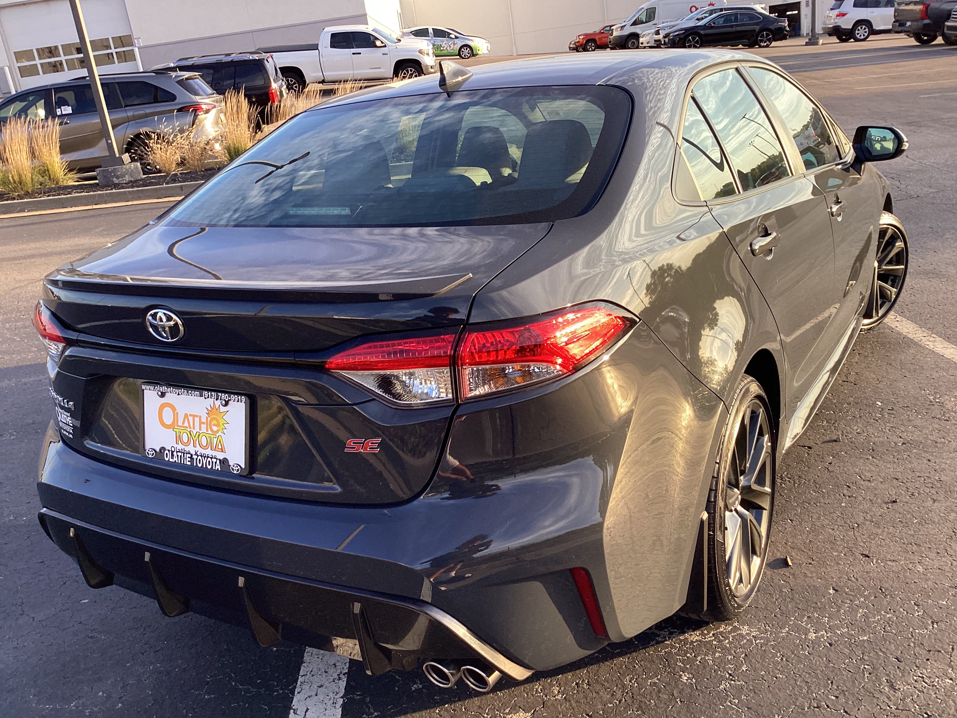 Certified 2026 Toyota Corolla SE FWD image 3