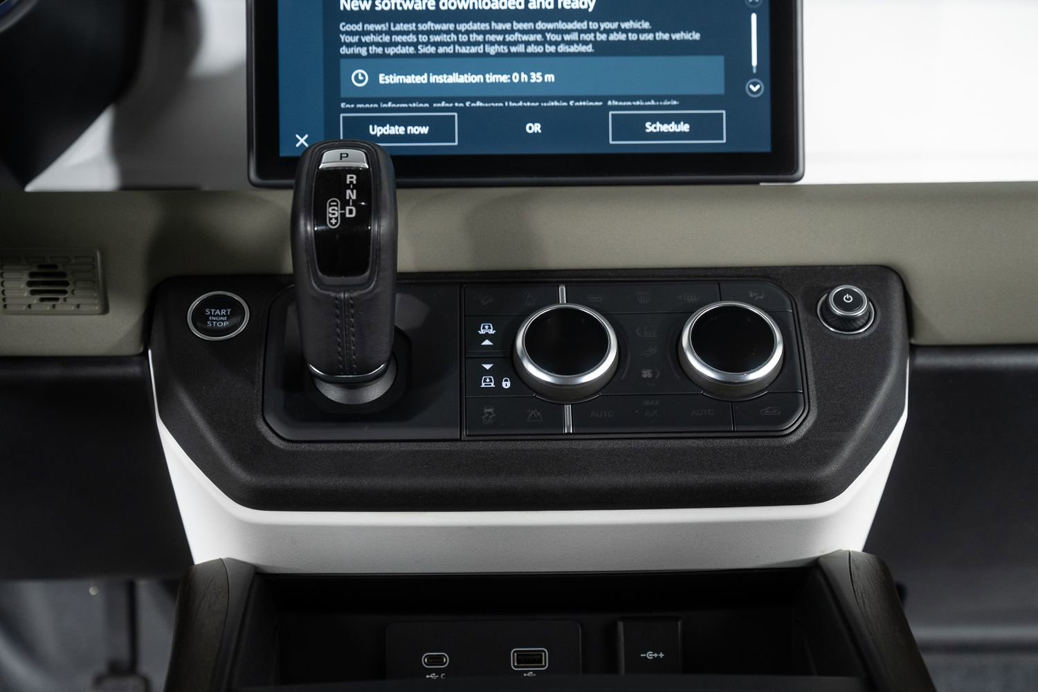 Used 2020 Land Rover Defender 110 S image 34