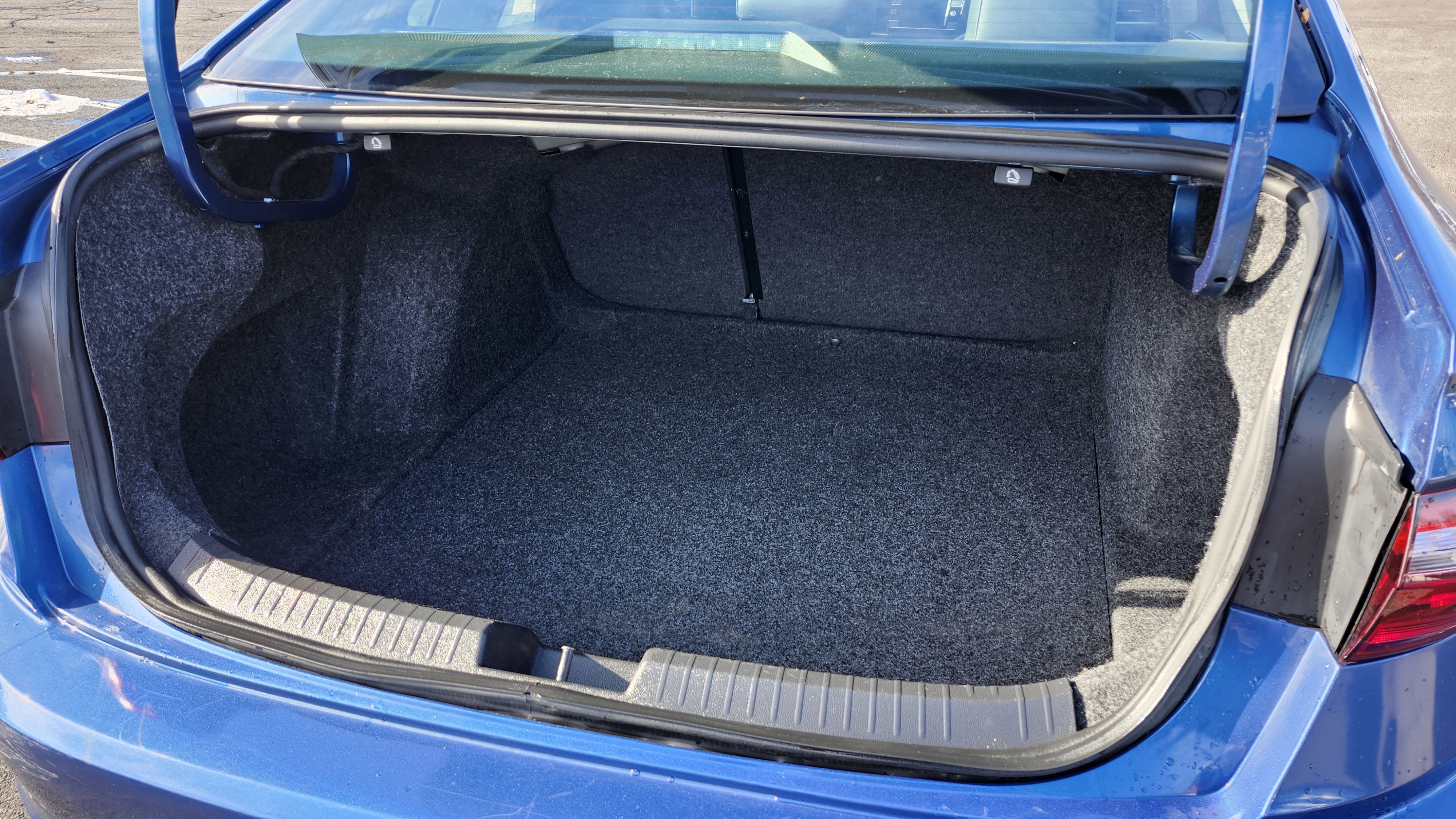 Used 2021 Volkswagen Jetta SE w/ SE Cold Weather Package image 22