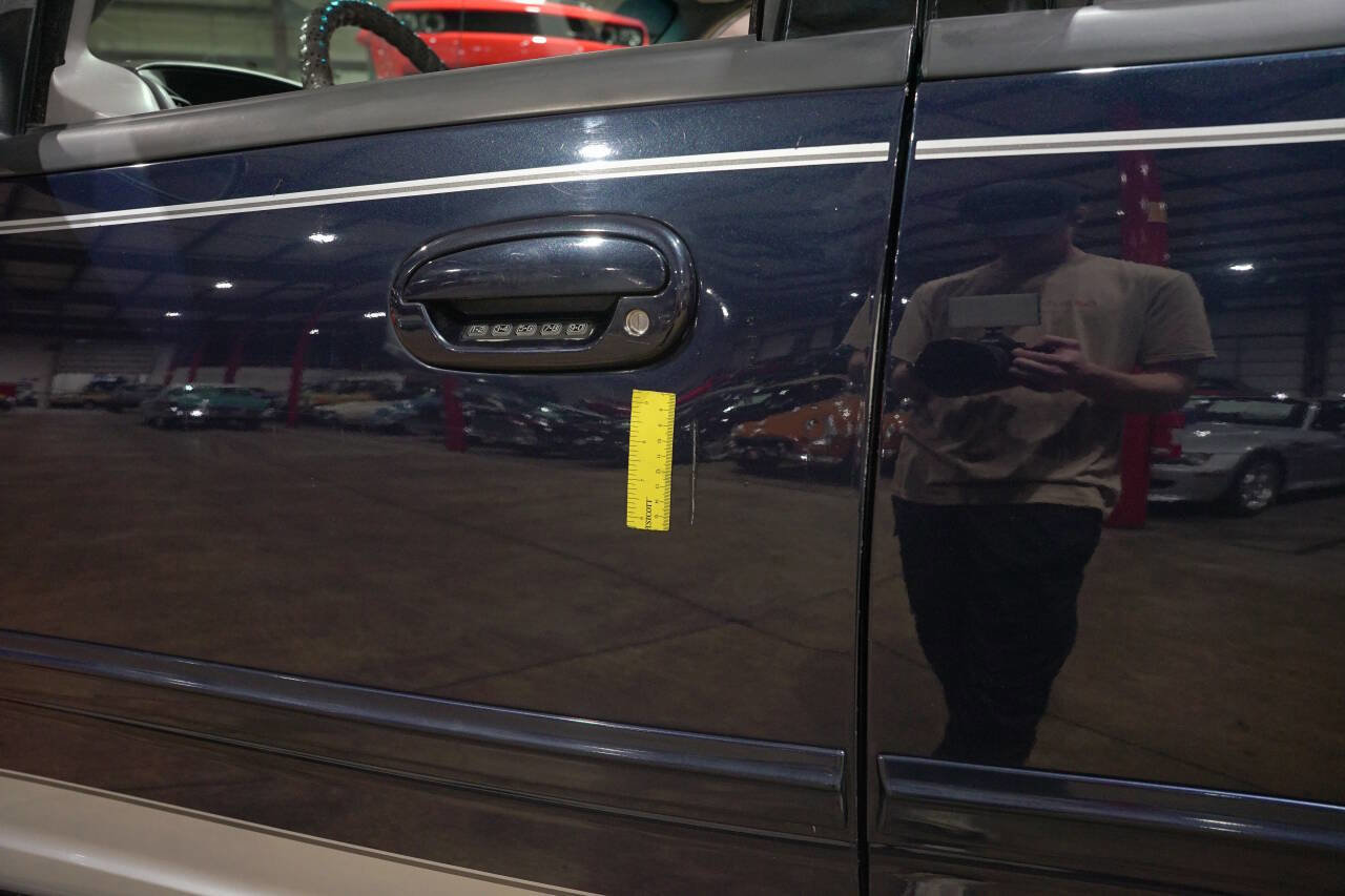 Used 2001 Ford F150 Lariat AWD/4WD image 40