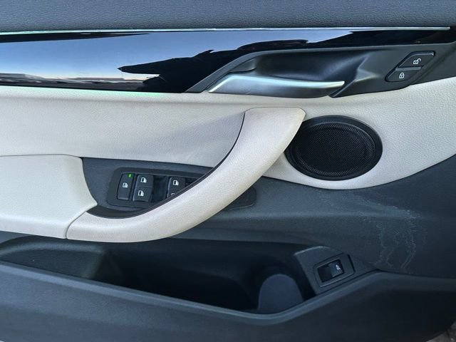 Used 2021 BMW X1 xDrive28i image 7