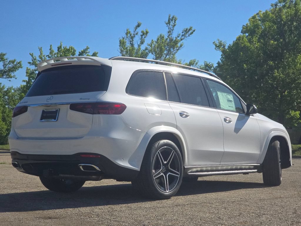 New 2026 Mercedes-Benz GLS 450 4MATIC image 16