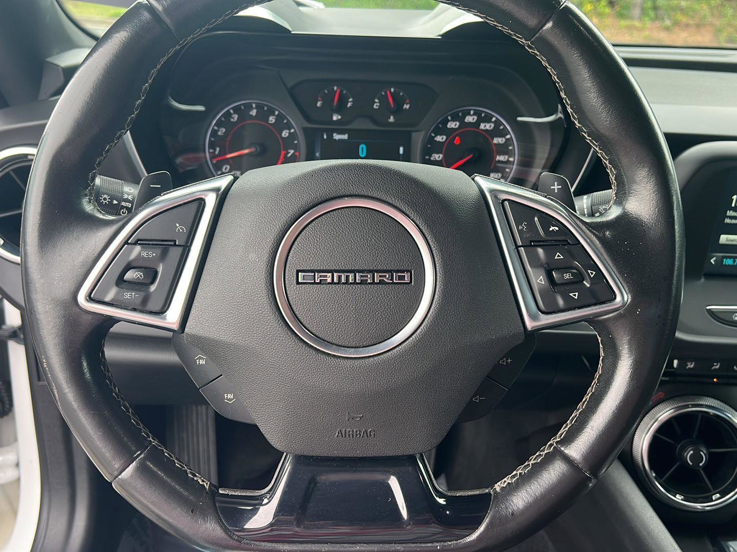 Used 2016 Chevrolet Camaro LT RWD image 15