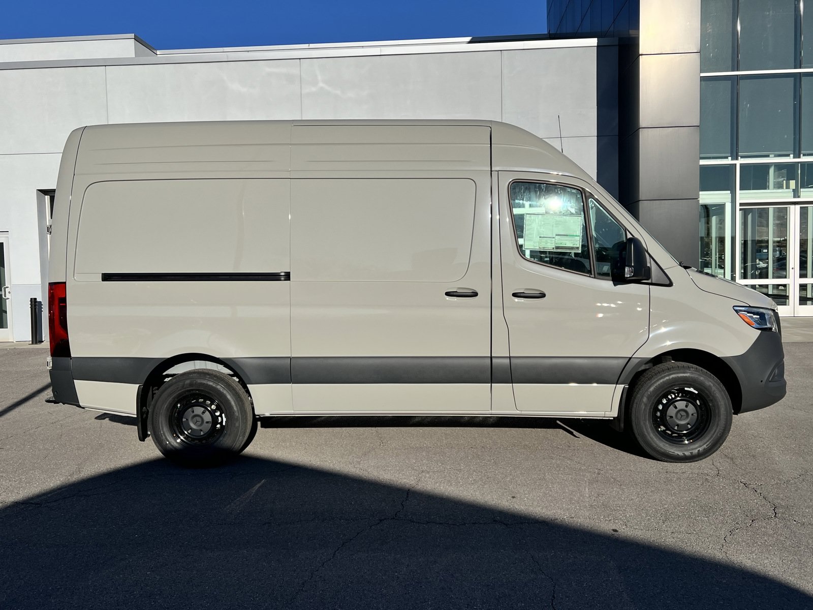 New 2025 Mercedes-Benz Sprinter 2500 image 15