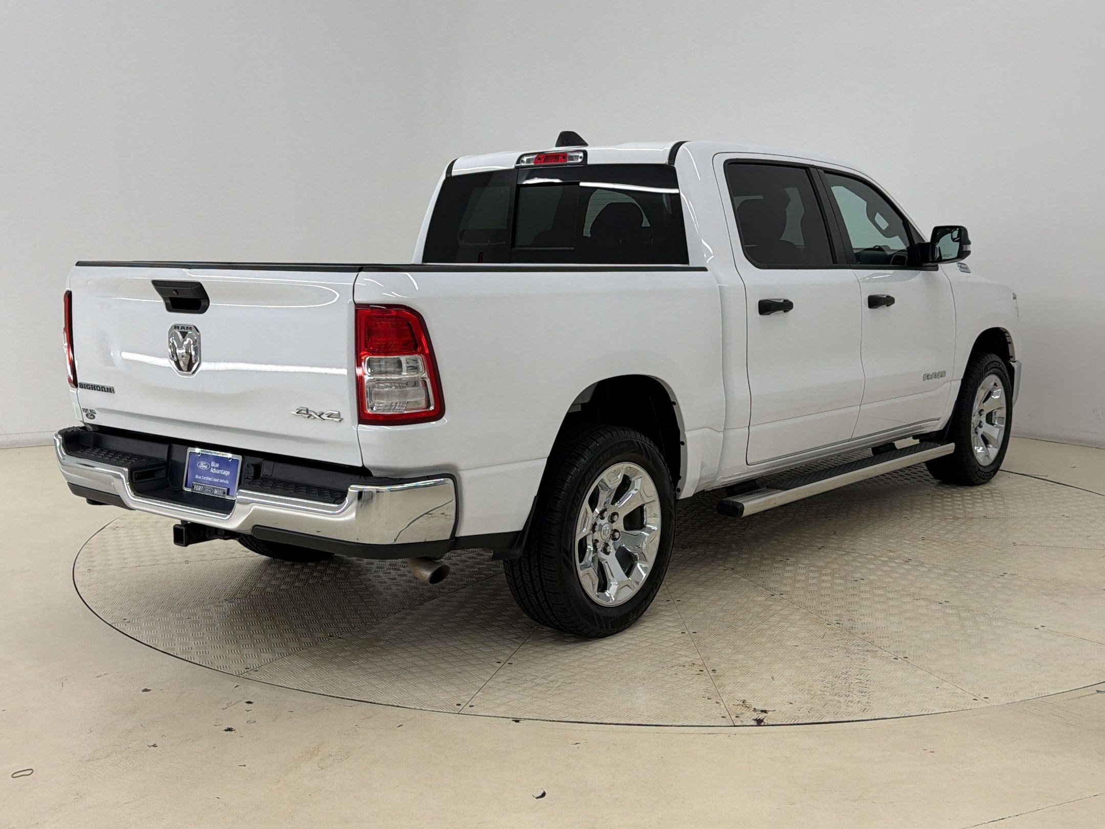 Used 2023 RAM 1500 Big Horn AWD/4WD image 9