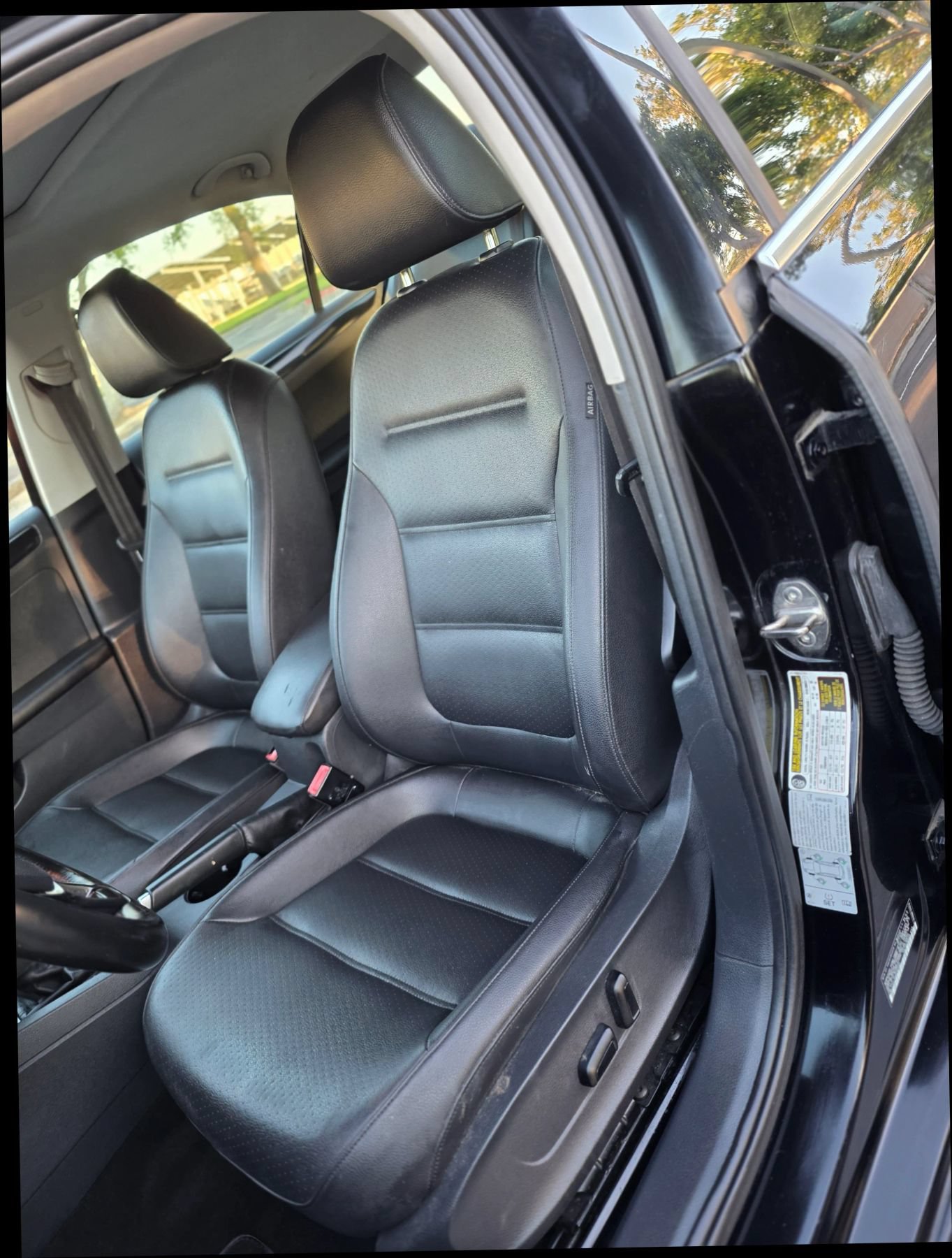 Used 2017 Volkswagen Jetta SEL FWD image 17