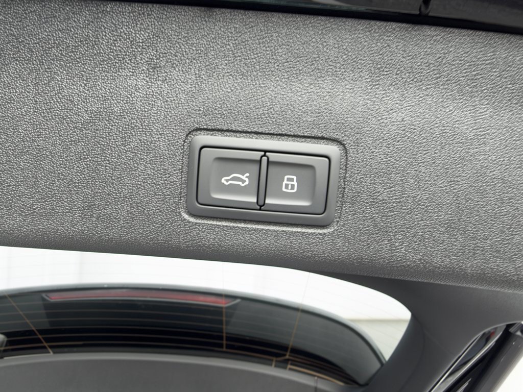 New 2026 Audi Q3 quattro 2.0T AWD/4WD image 27