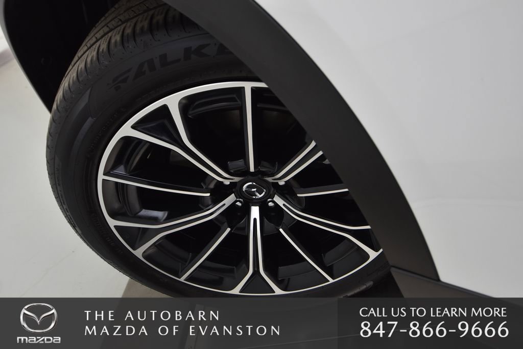 Used 2025 MAZDA CX-70 Plug-In Hybrid w/ Premium Plus image 35