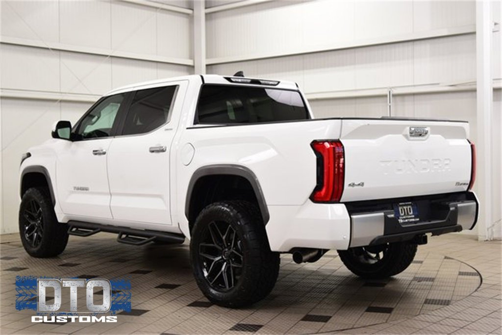 Used 2024 Toyota Tundra Limited w/ Power Package image 5