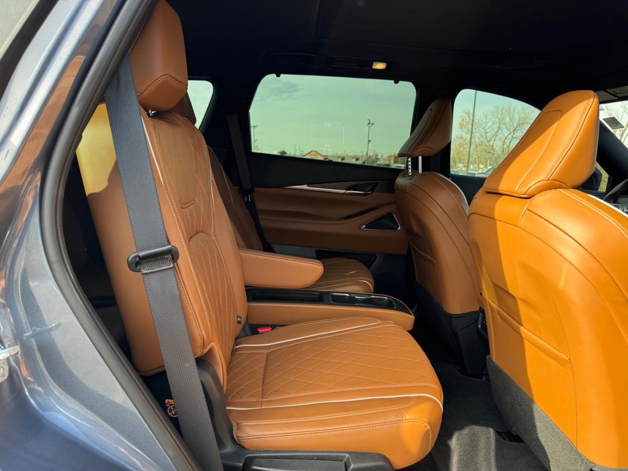 Used 2025 INFINITI QX60 Autograph w/ Cargo Package image 10