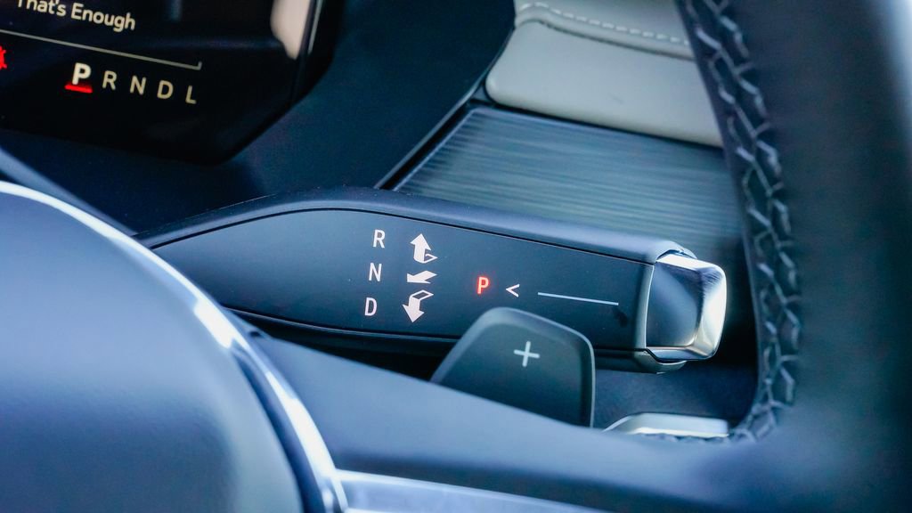 New 2026 GMC Acadia Elevation image 20