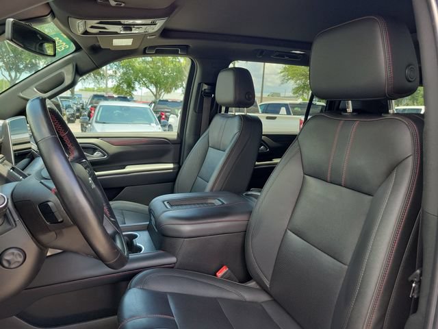 Certified 2022 Chevrolet Suburban RST w/ Luxury Package RWD image 22